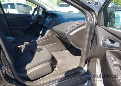 2016 Ford Focus Se из США, поврежденный, VIN 1FADP3F27GL356354